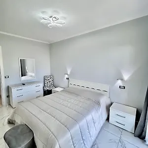  Appartement Azzurra Biricchina - Italie