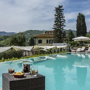 villa-parri.it-tuscanyhotel.com/