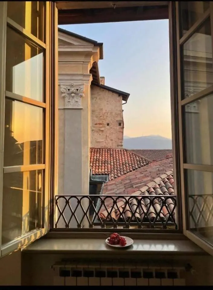 Domus Dea Bergamo Alta Appartement Italië